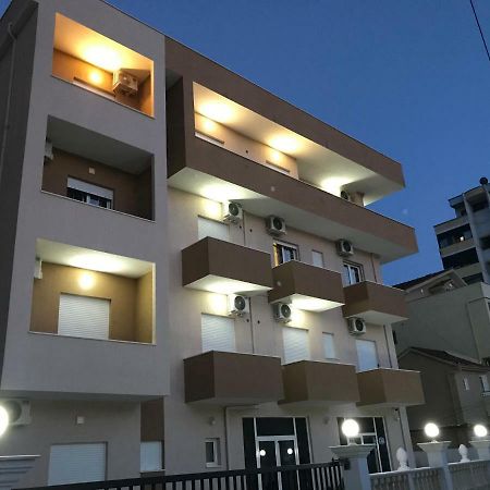 Villa Dedej Durrës Exterior foto